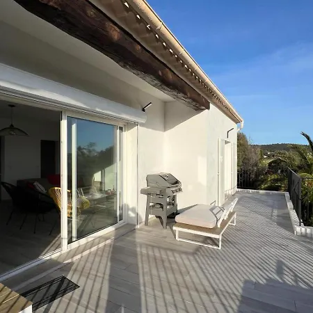 Seaview La Luciole *